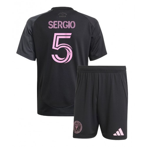 Dětský fotbalový dres Inter Miami Sergio Busquets #5 2025-26 Venkovní Krátký Rukáv (+ trenýrky)